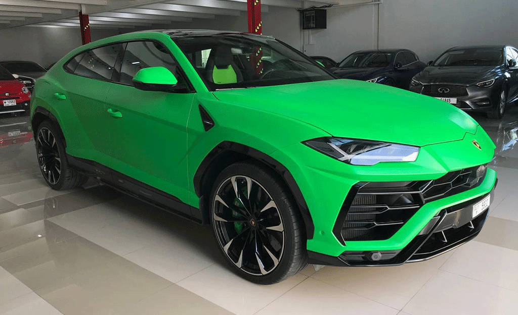 Lamborghini-Urus-green